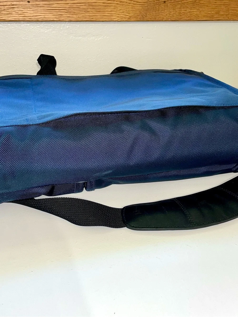 Tumi Alpha Ballistic Nylon Expandable Laptop Briefcase Shoulder Bag Navy Commute